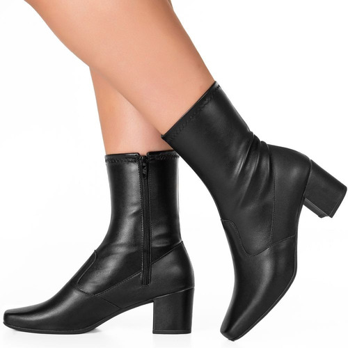 Bota Feminina Gigil Bico Quadrado Stretch – Cano Médio, Salto Grosso, Napa Soft